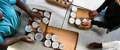 Group packing cans l CNA Insurance